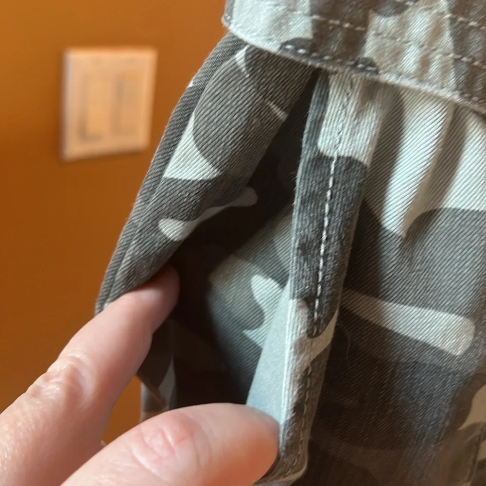 JOLT Camo Mini Skirt w/ Belt Size XS